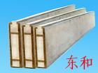 輕質(zhì)復(fù)合墻板、隔墻板    輕質(zhì)隔墻板