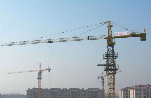 廠家直銷(xiāo)qtz40塔機(jī)