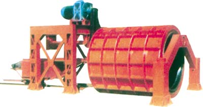 AA專業(yè)生產(chǎn)懸輥式水泥制管機