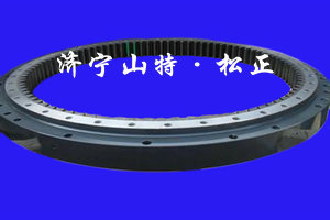 PC-7回轉(zhuǎn)支撐，回轉(zhuǎn)大立軸，小松挖掘機(jī)配件