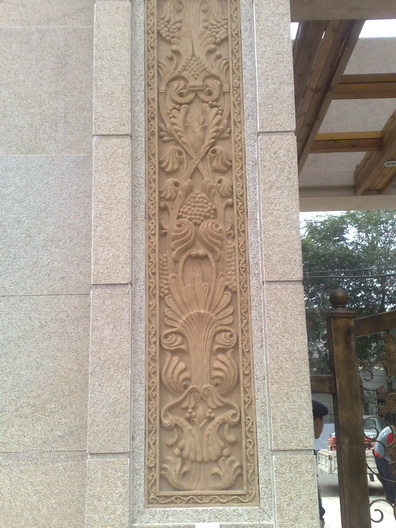 上河郡小區(qū)大門