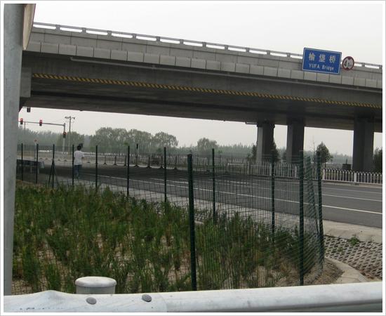 養(yǎng)殖網(wǎng)-荷蘭網(wǎng)-圍欄網(wǎng)-鐵絲防護(hù)網(wǎng)
