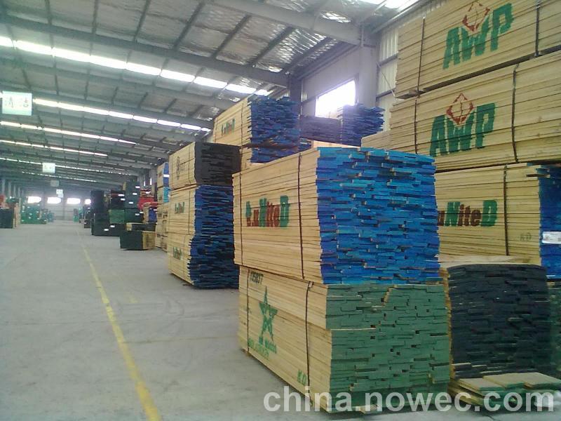 美國白蠟?zāi)荆ㄋ?>
                              
                          </a></div></td>
                          <td height=