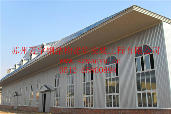 常州體育館管桁架鋼結(jié)構(gòu)車(chē)間加工出口