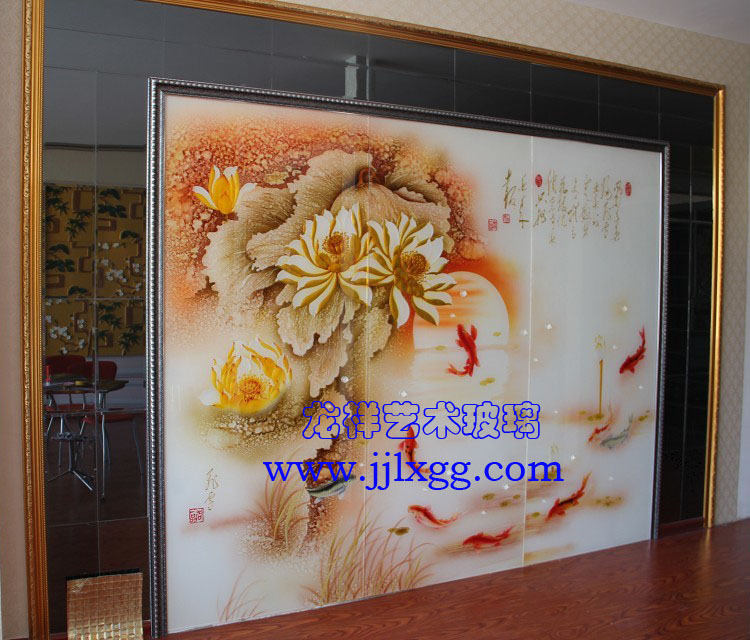 哪里學(xué)習(xí)藝術(shù)玻璃好？龍祥藝術(shù)玻璃玻璃變黃金的技術(shù)