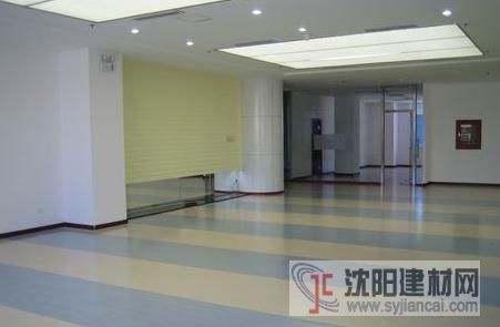 工程用什么地板好，選福仕嘉塑膠地板