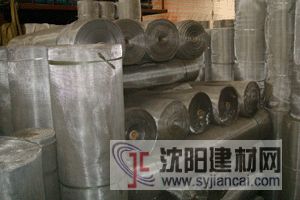 批量供應(yīng)304不銹鋼紗窗網(wǎng)，保不生銹窗紗