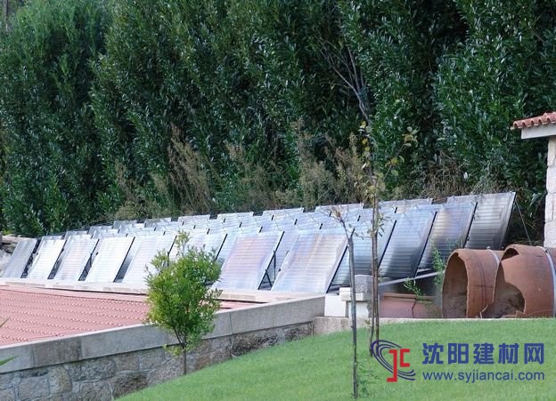大棚種植成無(wú)水地暖供暖新市場(chǎng)
