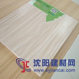 樂杉?jí)衾锼l(xiāng) 17mm 香杉木 指接 E0級(jí)免漆板