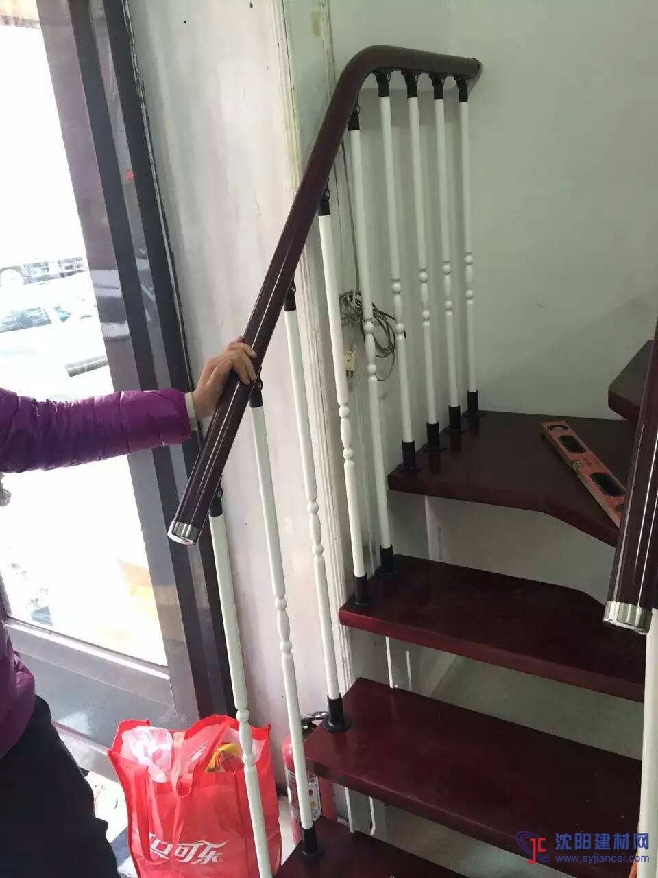 沈陽樓梯，鋼木樓梯，閣樓樓梯廠家批發(fā)