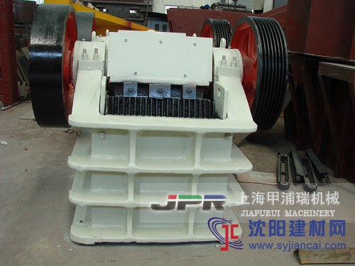 礦石顎式破碎機(jī)，砂石骨料顎破機(jī)設(shè)備