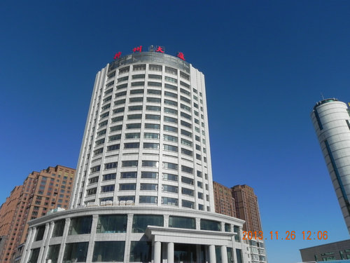 吉林市神州大廈 德國曼瑞德高熱回收型新風(fēng)機(jī)組