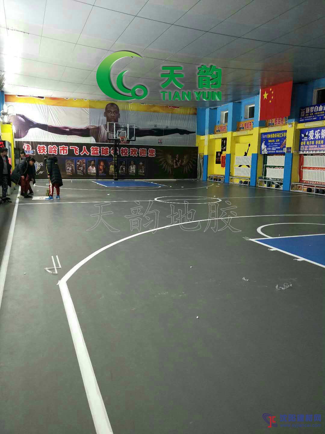 遼寧運(yùn)動(dòng)地膠廠家|天韻運(yùn)動(dòng)地膠廠家批發(fā)