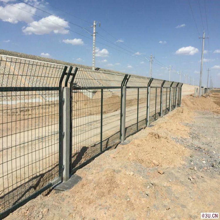 8001鐵路防護(hù)柵欄
