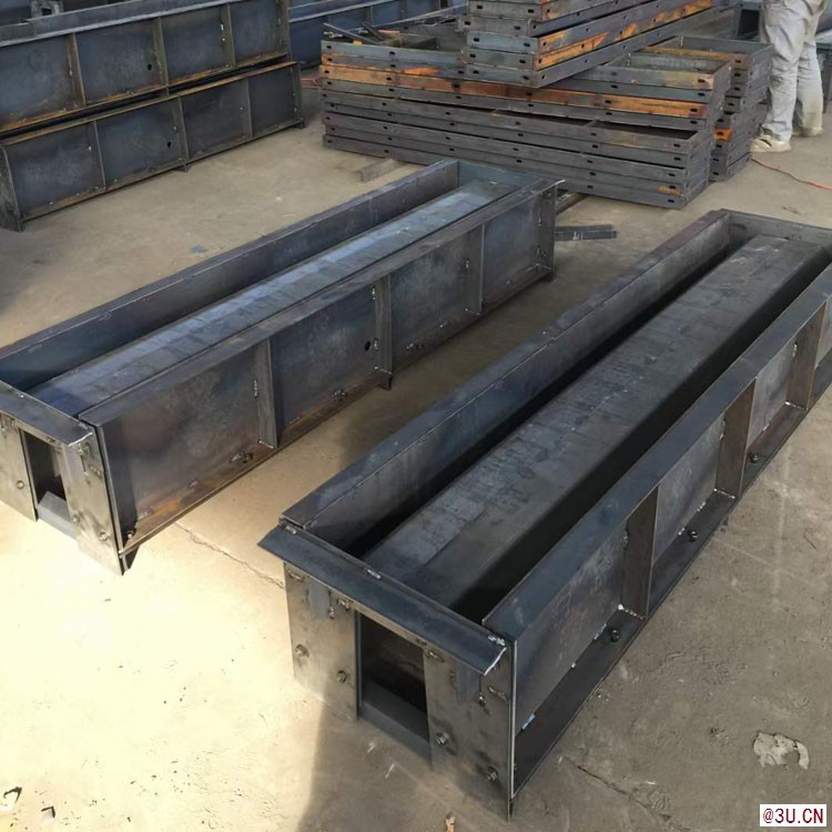 矩形槽模具廠家供貨，混凝土矩形槽模具經(jīng)久耐用