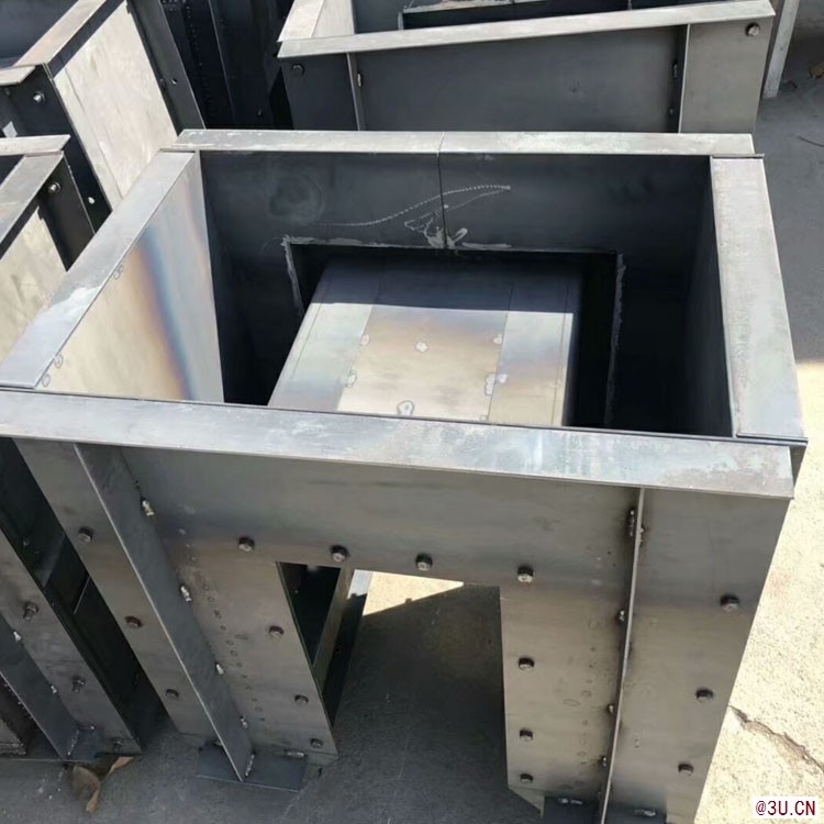 矩形槽模具廠家供貨，混凝土矩形槽模具經(jīng)久耐用